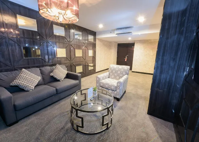 Royal Regantris Cendana