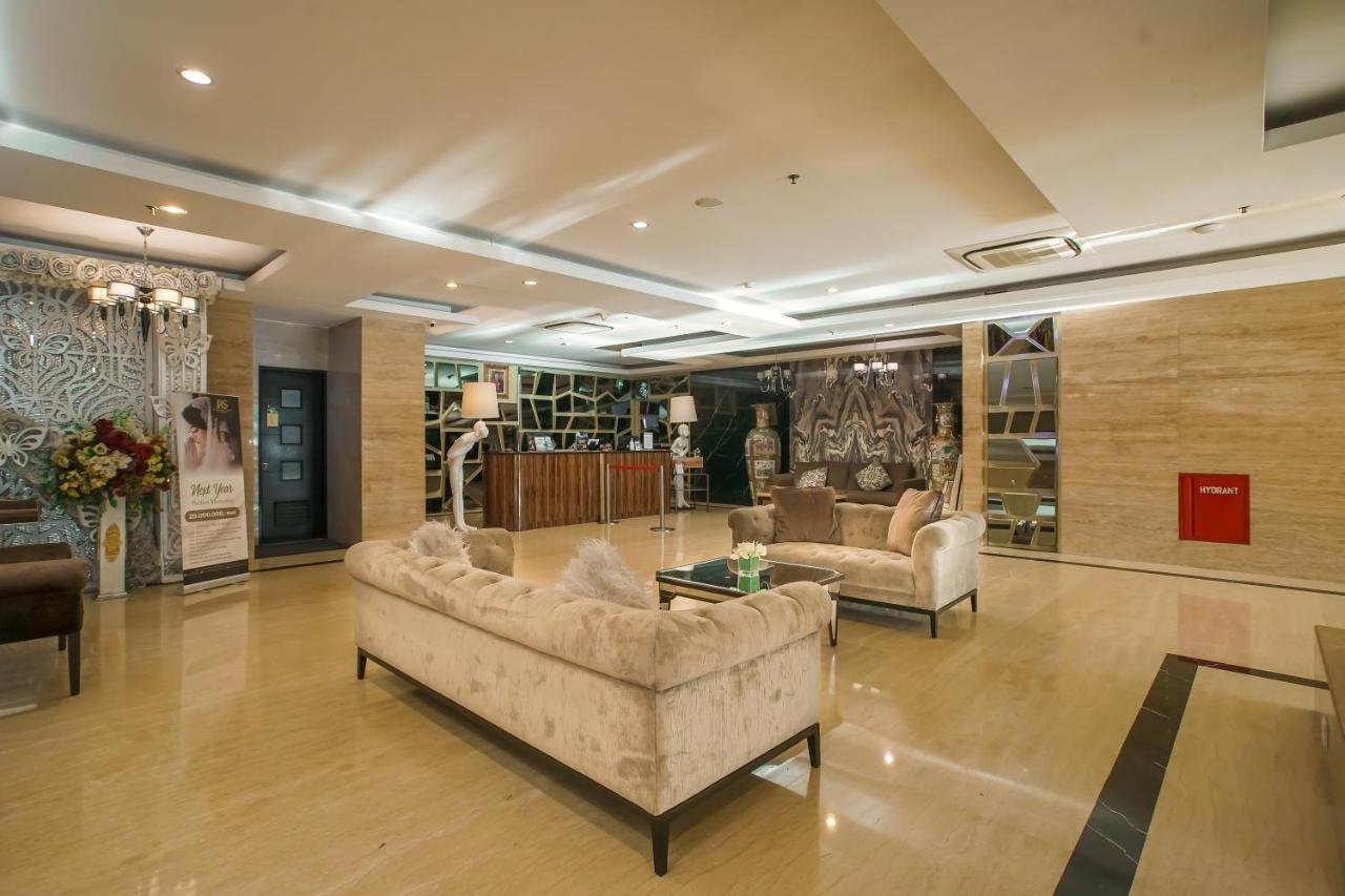 Royal Regantris Cendana Hotel