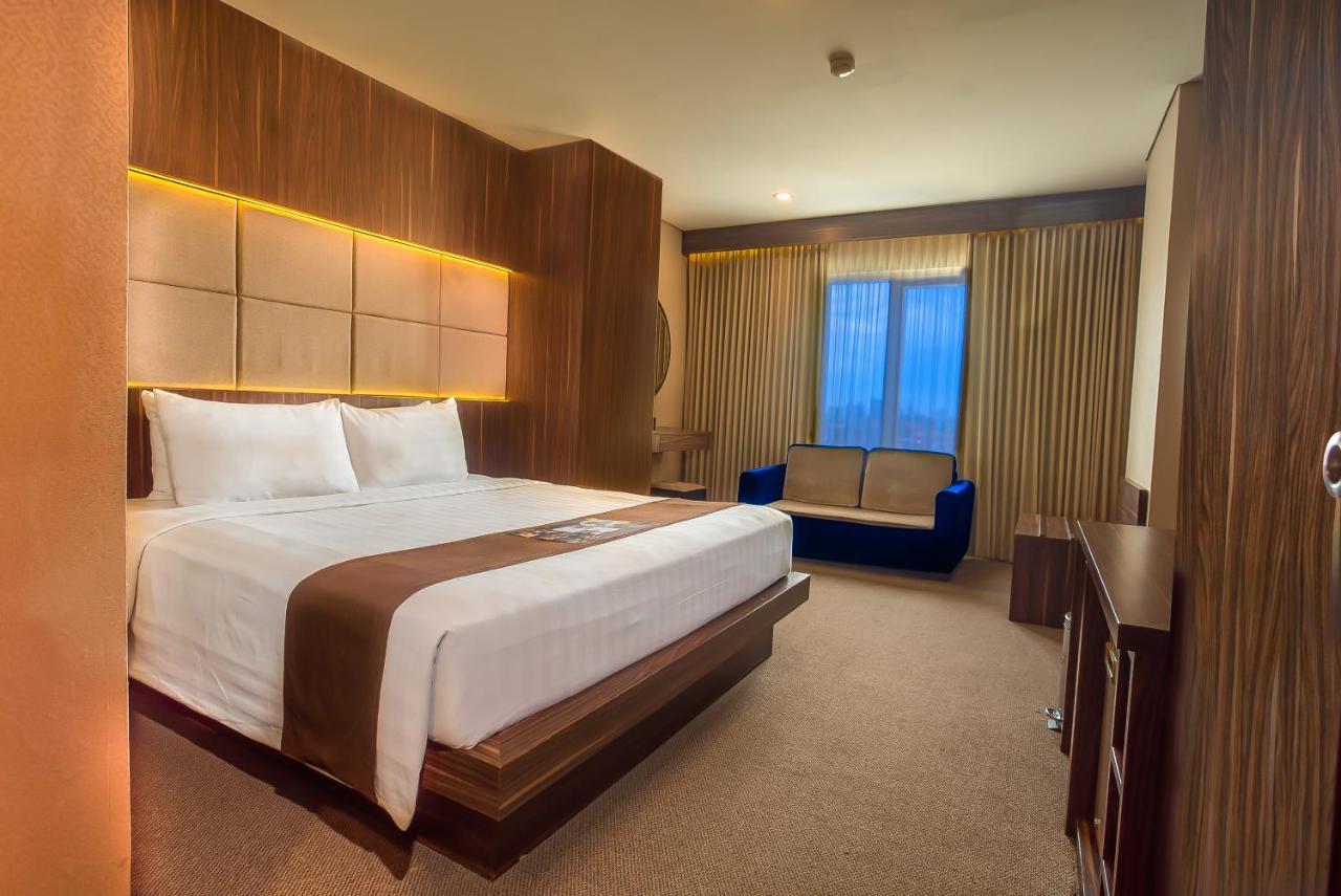 Hotel Royal Regantris Cendana