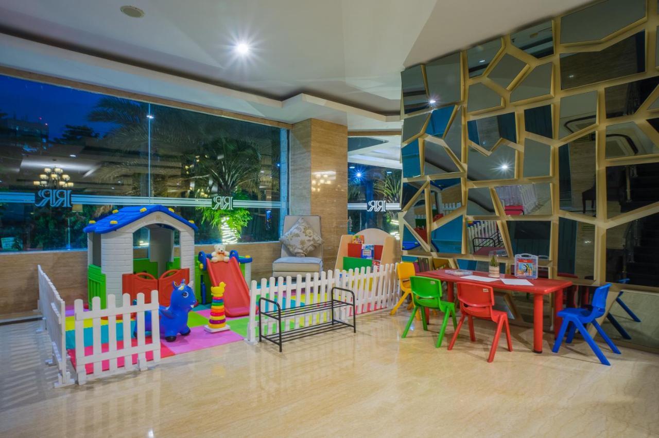 Royal Regantris Cendana Hotel Surabaya