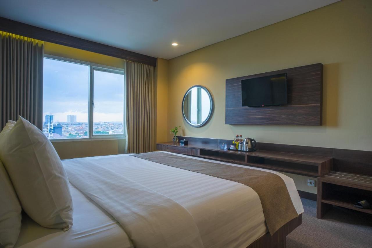 Royal Regantris Cendana
