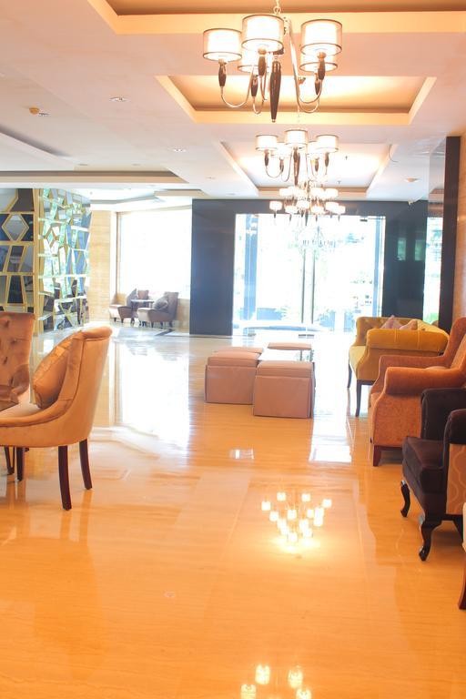 Hotel Royal Regantris Cendana Formerly Royal Singosari 3*